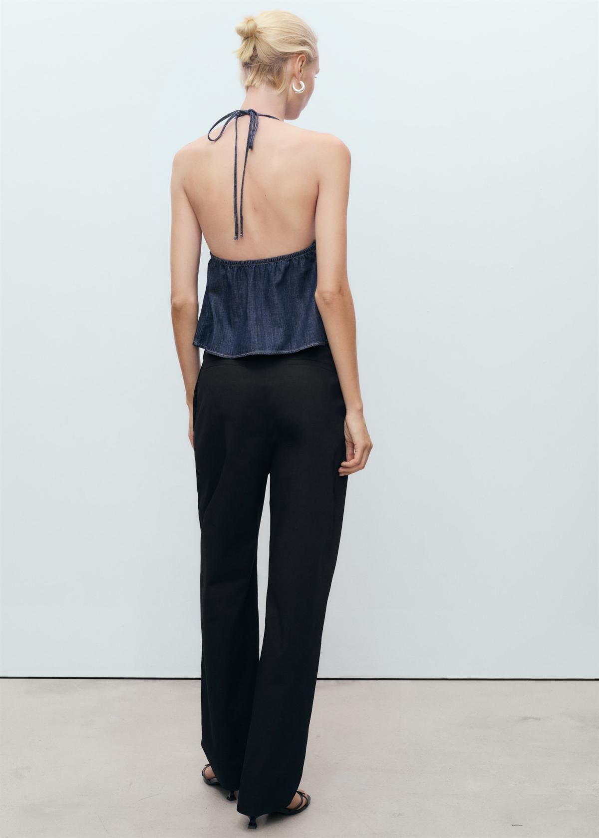 망고 코튼 스트레이트핏 버튼 디테일 롱 팬츠 17083331 NEGRO - 상세 이미지 3