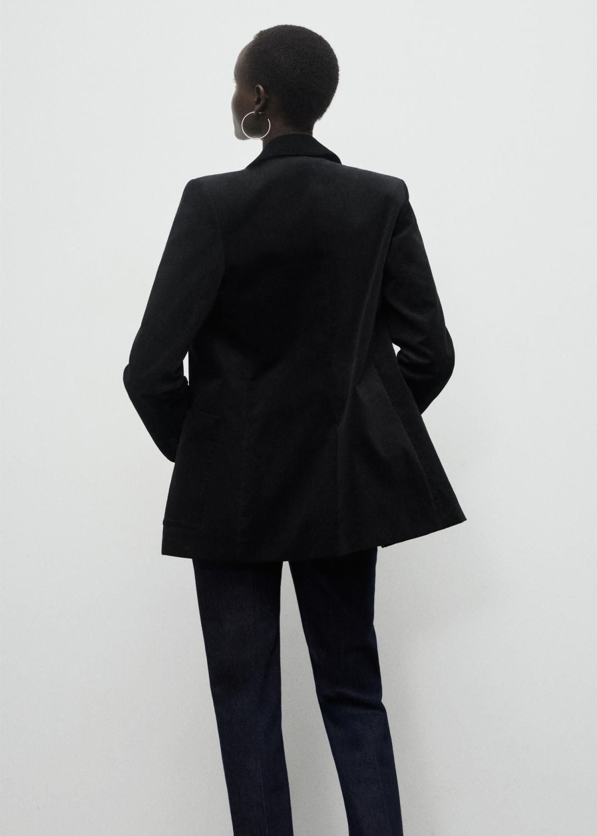 망고 베로아 테일러드 싱글 블랙 재킷 17088636 NEGRO - 상세 이미지 4