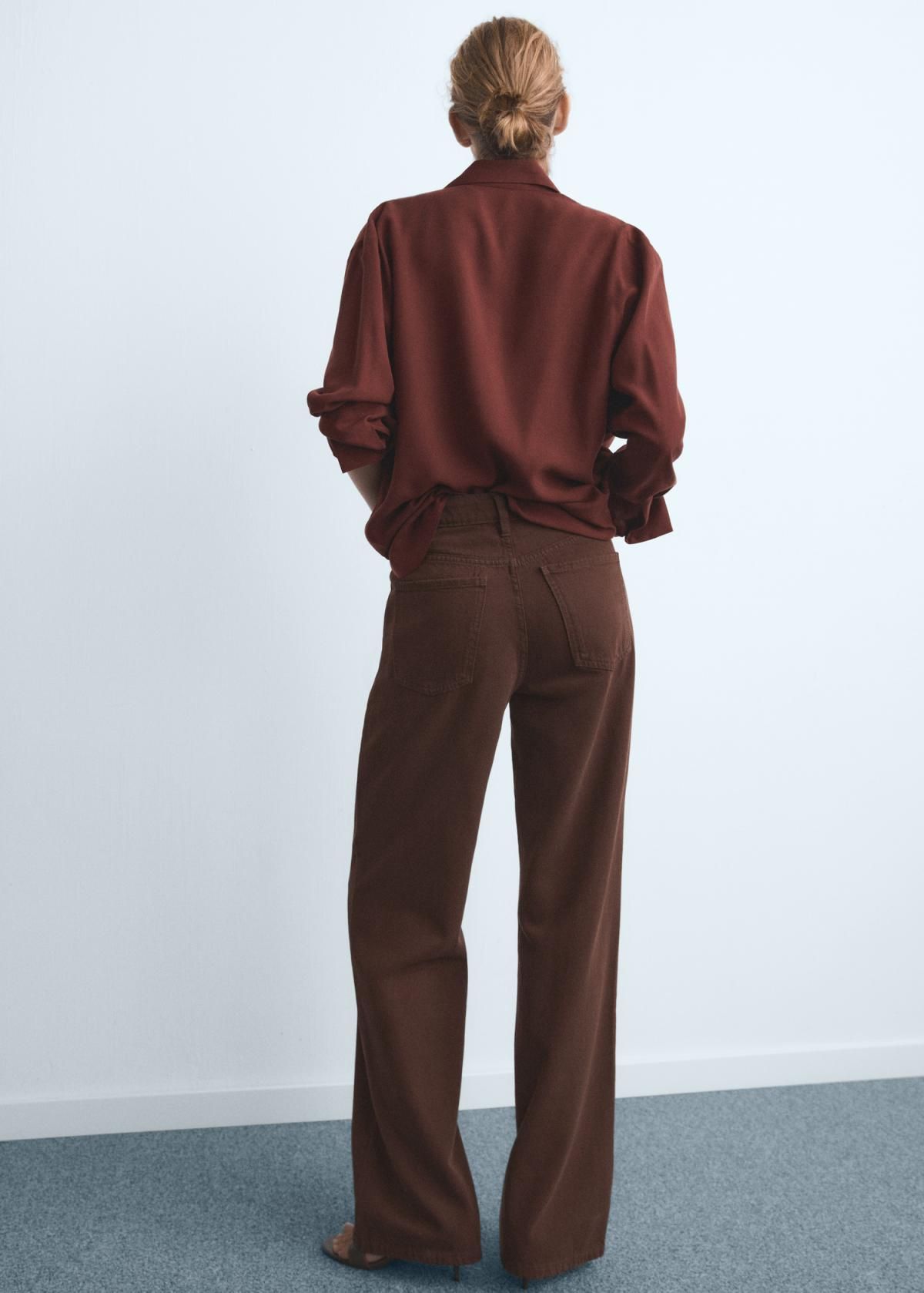 망고 트렌디 하이웨이스트 와이드핏 데님 팬츠 17046350 CHOCOLATE - 상세 이미지 3