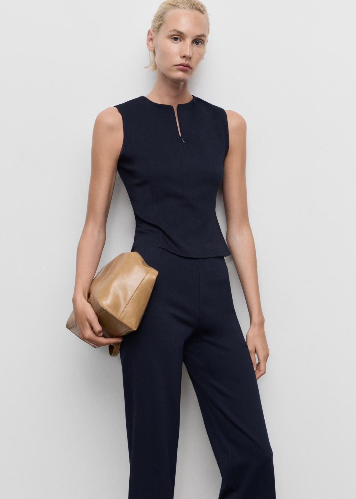 망고 미니멀 스트레이트핏 웨이스트밴딩 슬랙스 팬츠 17094090 AZUL MARINO - 상세 이미지 4