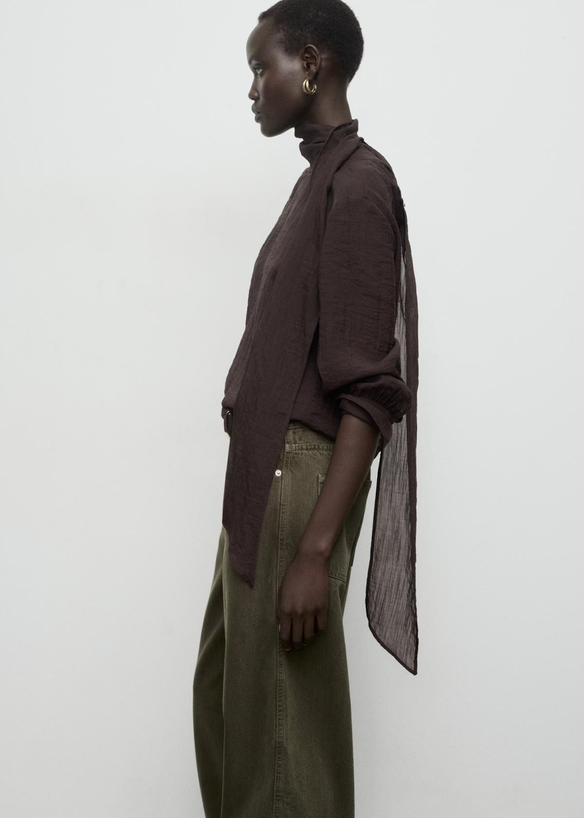 망고 트렌디 배럴핏 로우웨이스트 데님 팬츠 17017821 KHAKI - 상세 이미지 5