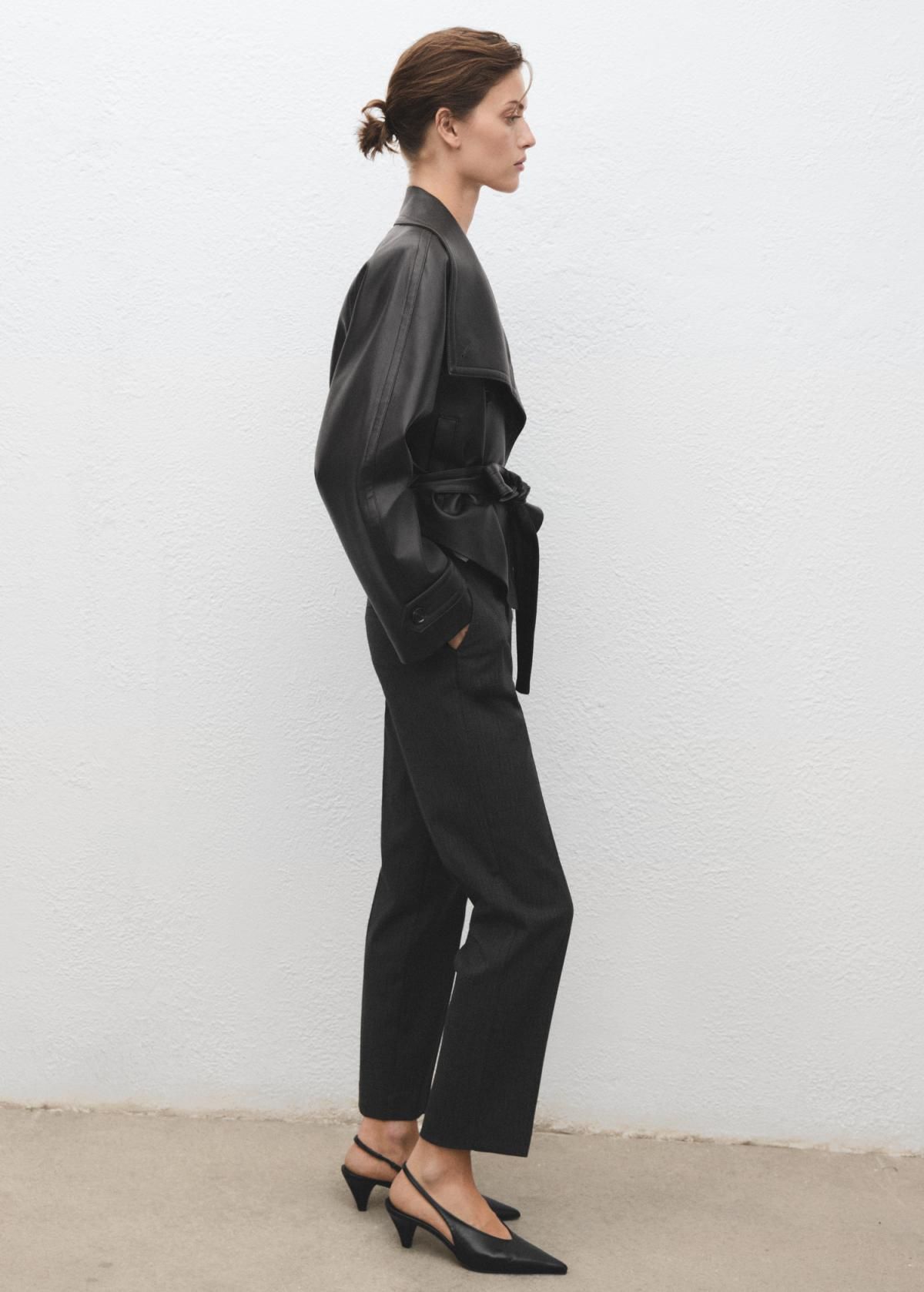 망고 테크니컬 슬림핏 크롭 스트라이프 팬츠 17065799 GRIS - 상세 이미지 5