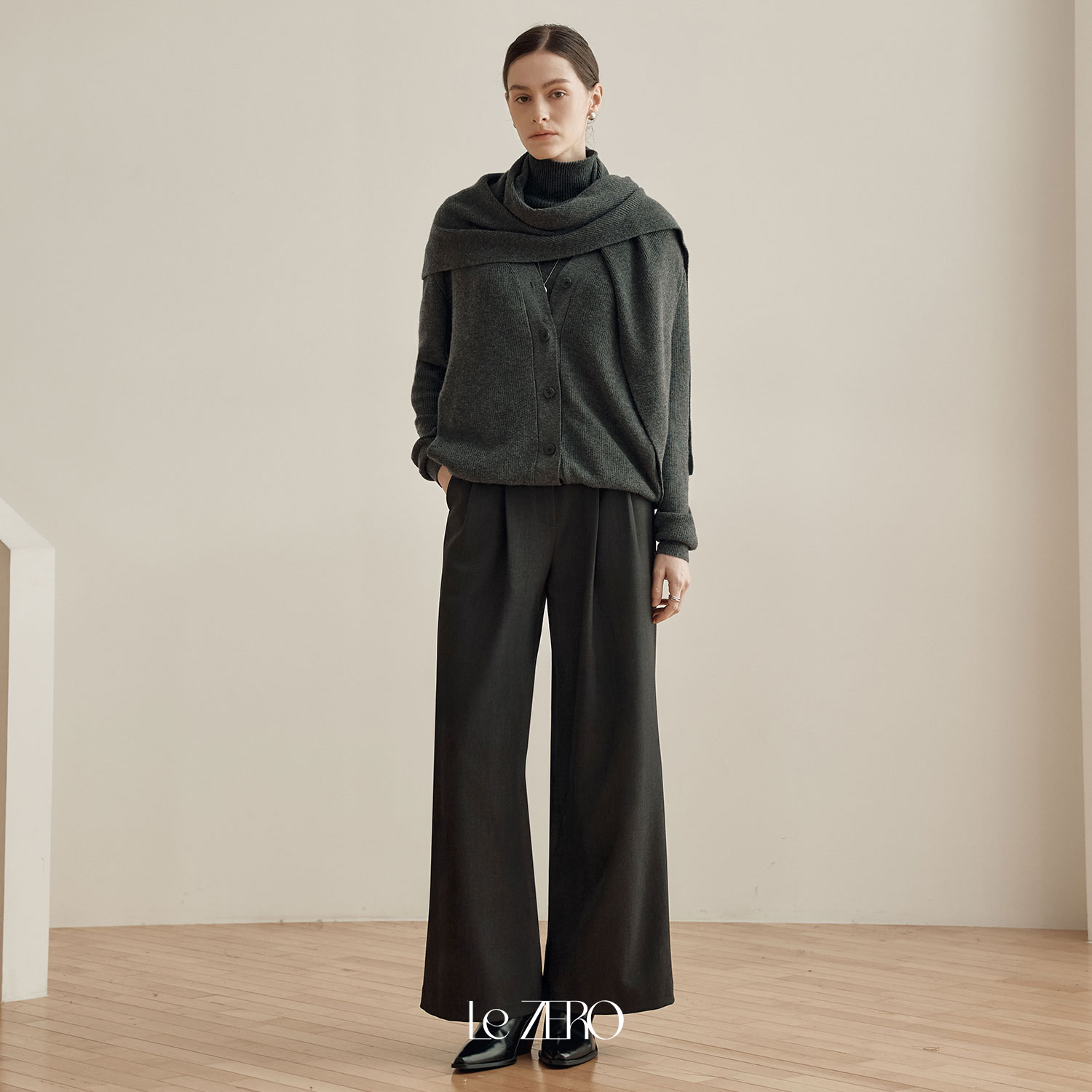 [11/5예약배송] [제로스트릿] 르제로 소프트 캐시미어 가디건 & 숄 세트 LeZERO SOFT CASHMERE CARDIGAN & SHAWL SET / GRAY - 상세 이미지 2