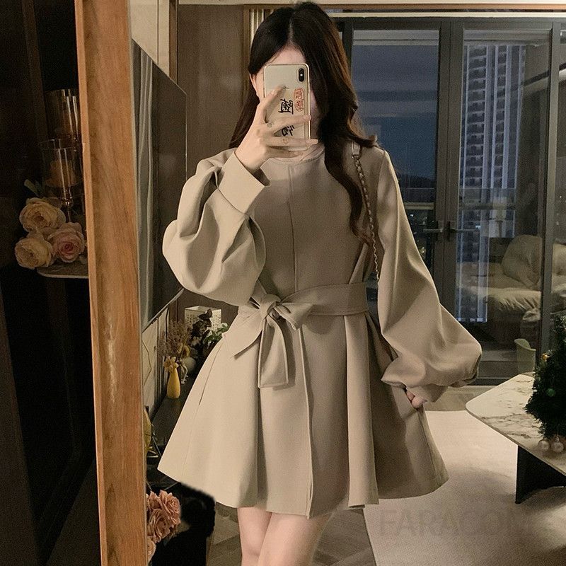 가을 간절기 여성 바람막이 자켓 랜턴 슬리브 디자인 모던한 매력적 실루엣 트렌디한 패션 활용도 높은 재킷 - 상세 이미지 3