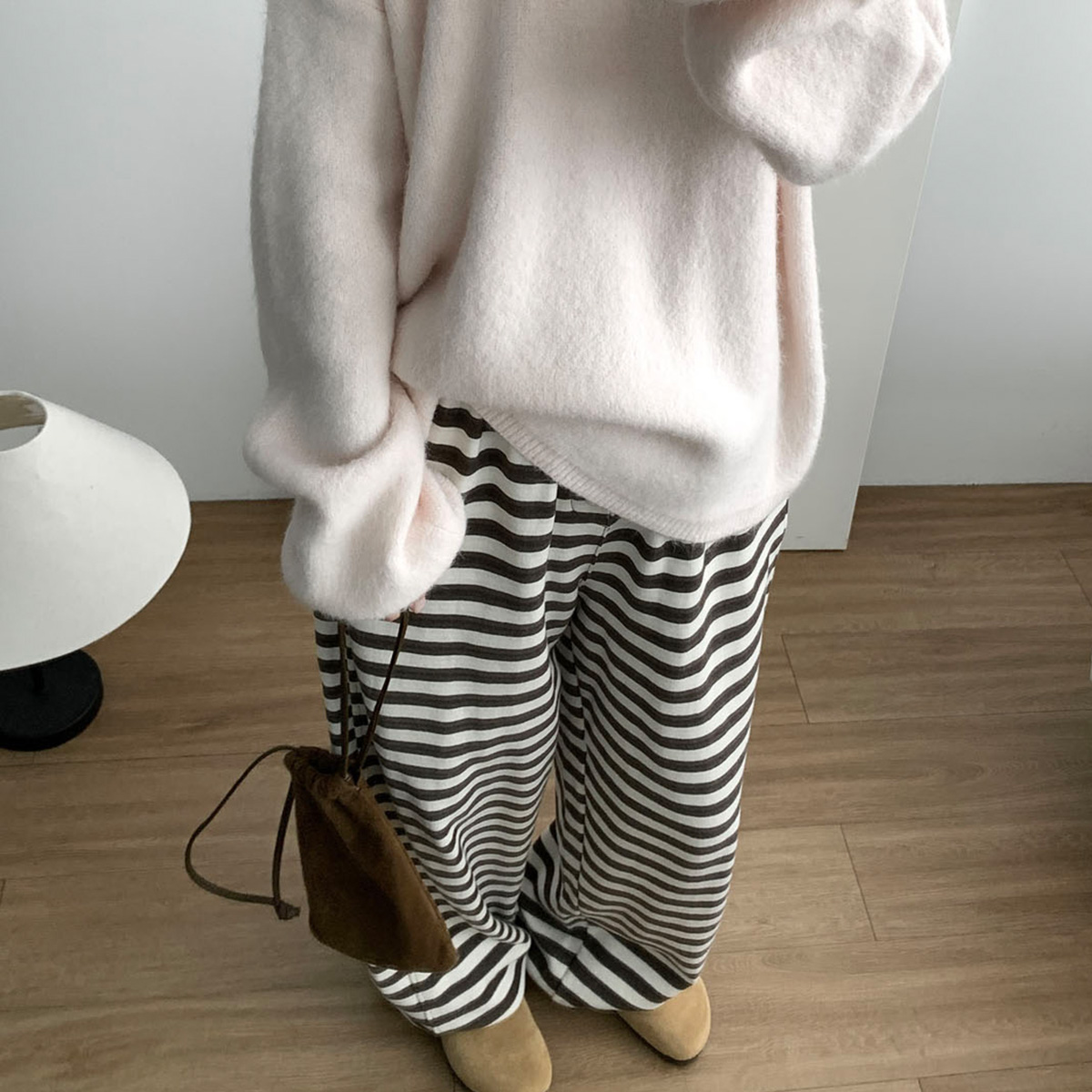 [당일발송] 바스켓 올데이 조거팬츠 브리프 스트라이프 와이드 밴딩팬츠 (3c) - 상품 이미지