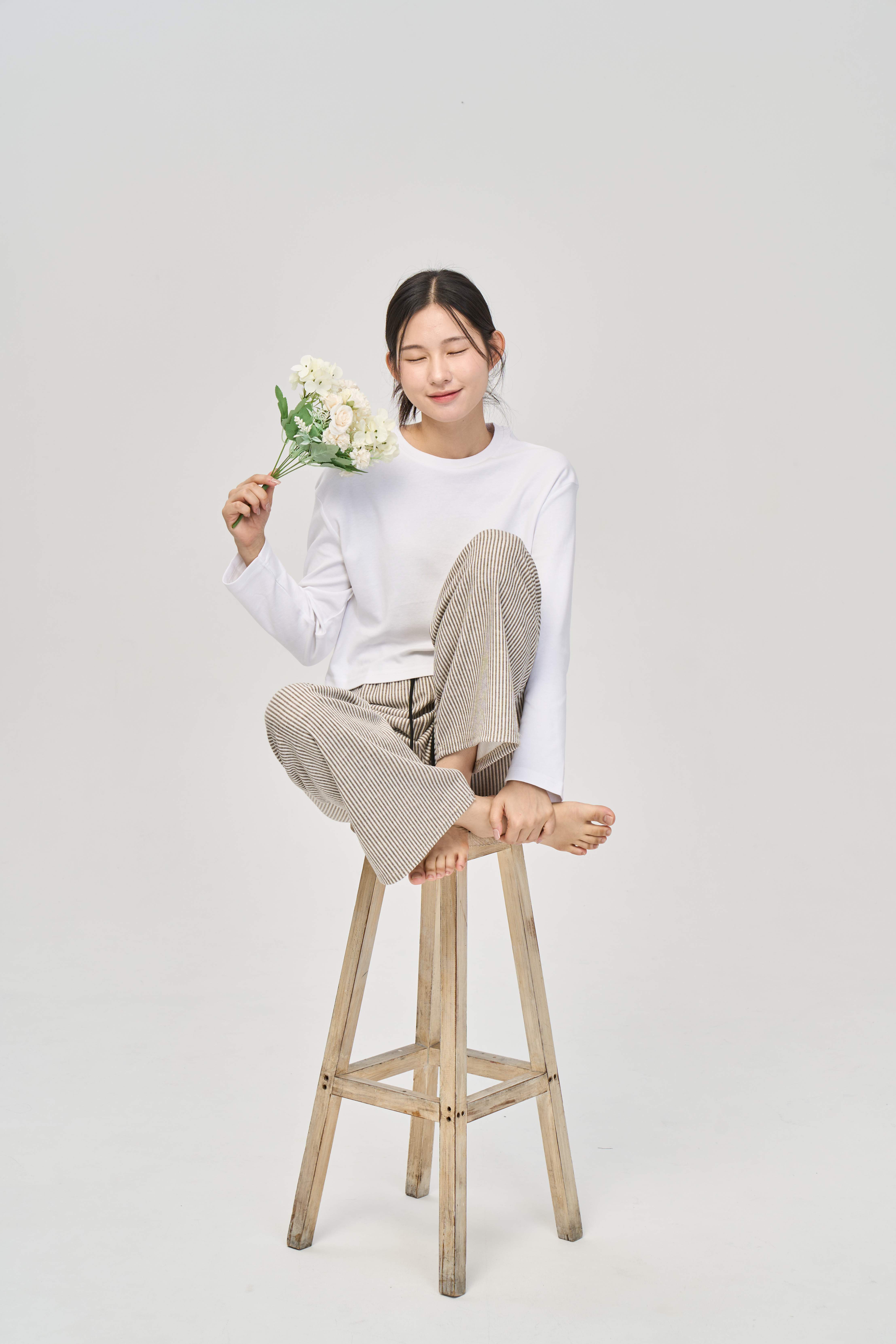 원마일웨어 겨울집앞팬츠 편의점바지 나혼산바지 밍크바지 산책바지 수면바지 스트라이프바지 흡연바지 동네바지 마트바지 - 메인 이미지