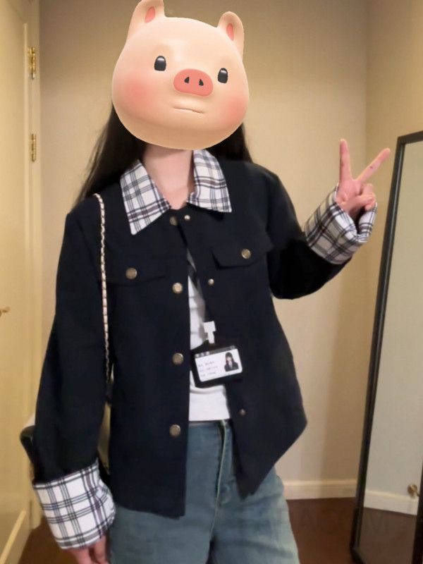 가을 여성 체크 롱 자켓 독특한 디자인의 캐주얼 아우터 오버핏 스타일 초가을 착용감 편안한 트렌디한 하객룩 모던 감성 - 메인 이미지