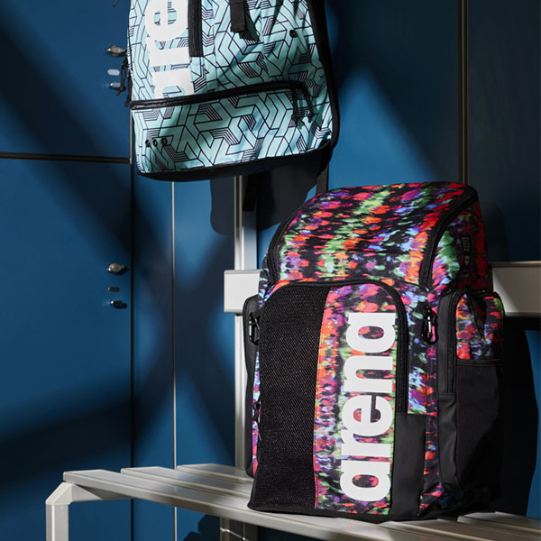 아레나 Spiky III Tie Dye Backpack 45L - 상품 이미지