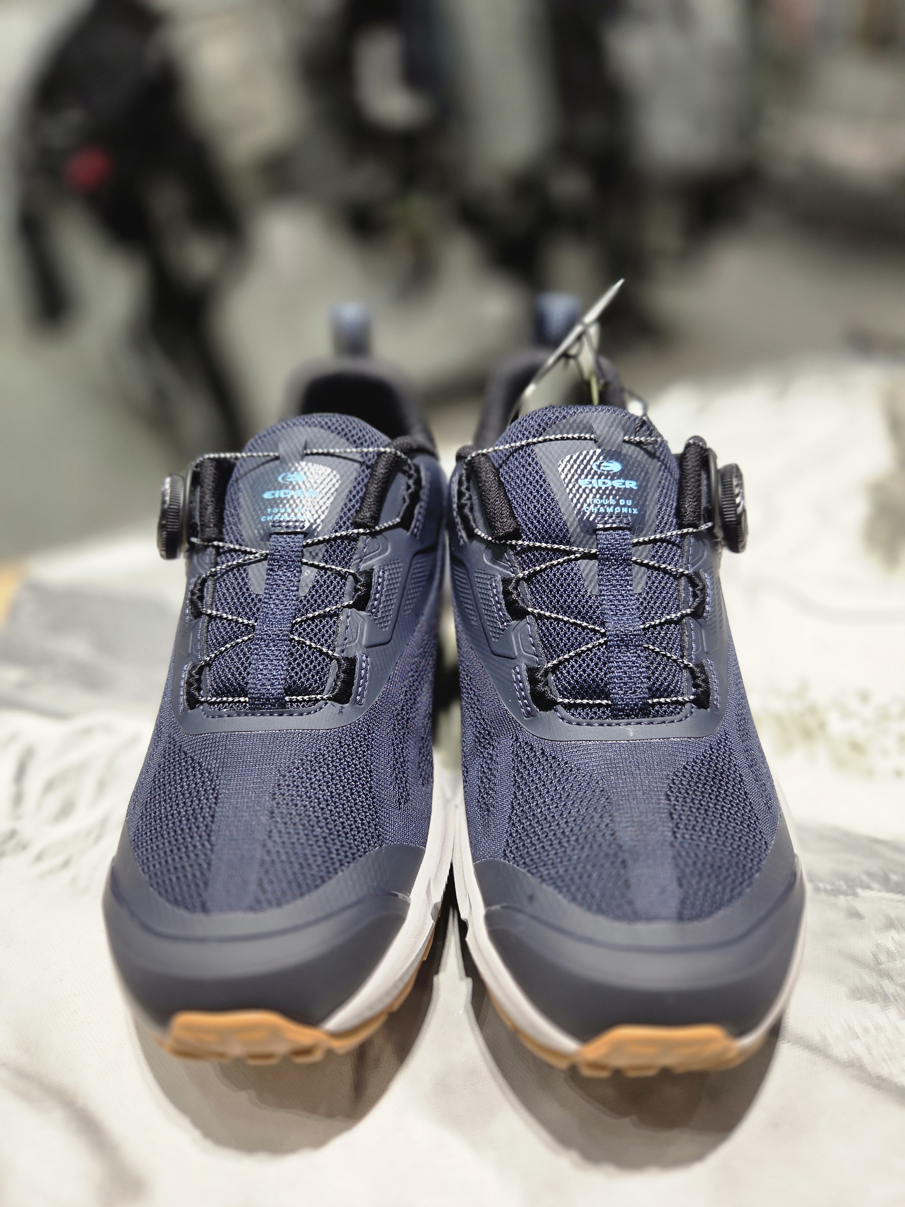 아이더 등산화 고어텍스 방수 트레킹화 미끄러짐방지 워킹화 US25G2 - 상세 이미지 4