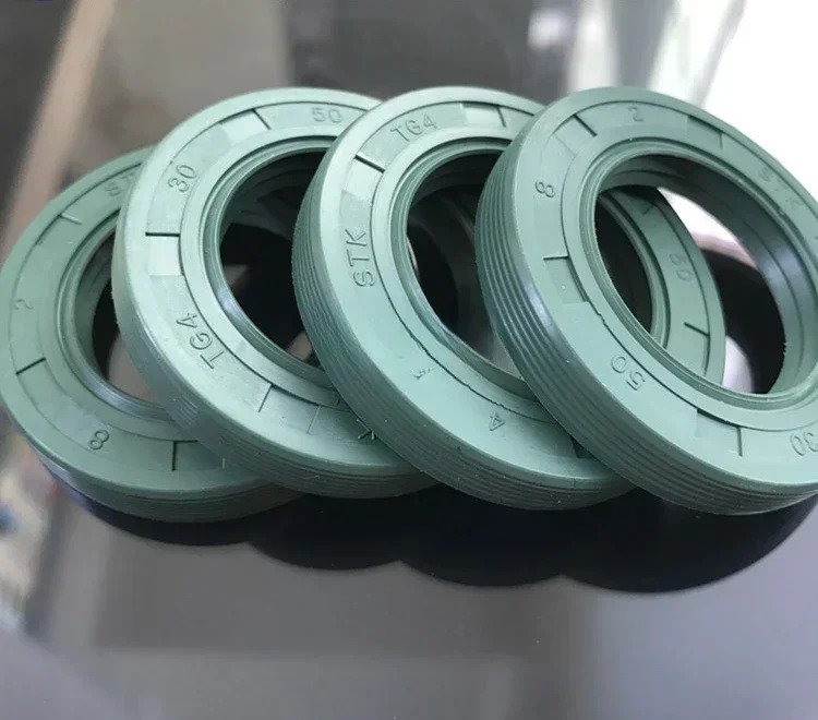 10PCS TG4 해골 오일 씰 스레드 100x115/120/125/130/135x10/12/13