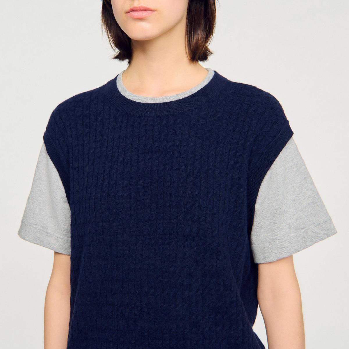 산드로 믹스울 캐시미어 라운드넥 반팔 니트 스웨터 SFPPU02402_D365 MARINE / GRIS - 상세 이미지 4