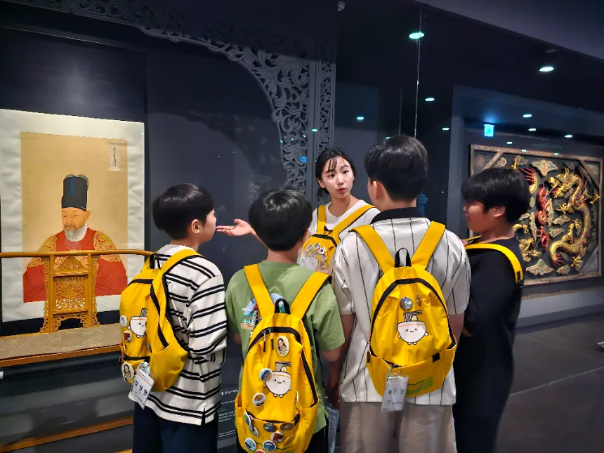 [초등교사자격] 서울 국립고궁박물관 초등 역사 한국사 체험 주말 방학 특강 어린이 역사체험학습 도슨트 해설 수업 by 티처투어 - 상세 이미지 3
