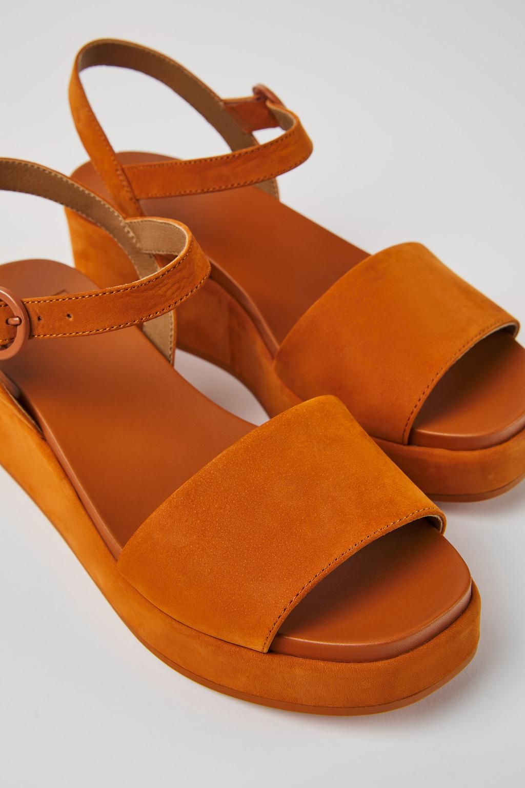 캠퍼 플랫폼 누벅 스트랩 샌들 Misia K200564-035 BROWN - 상세 이미지 2