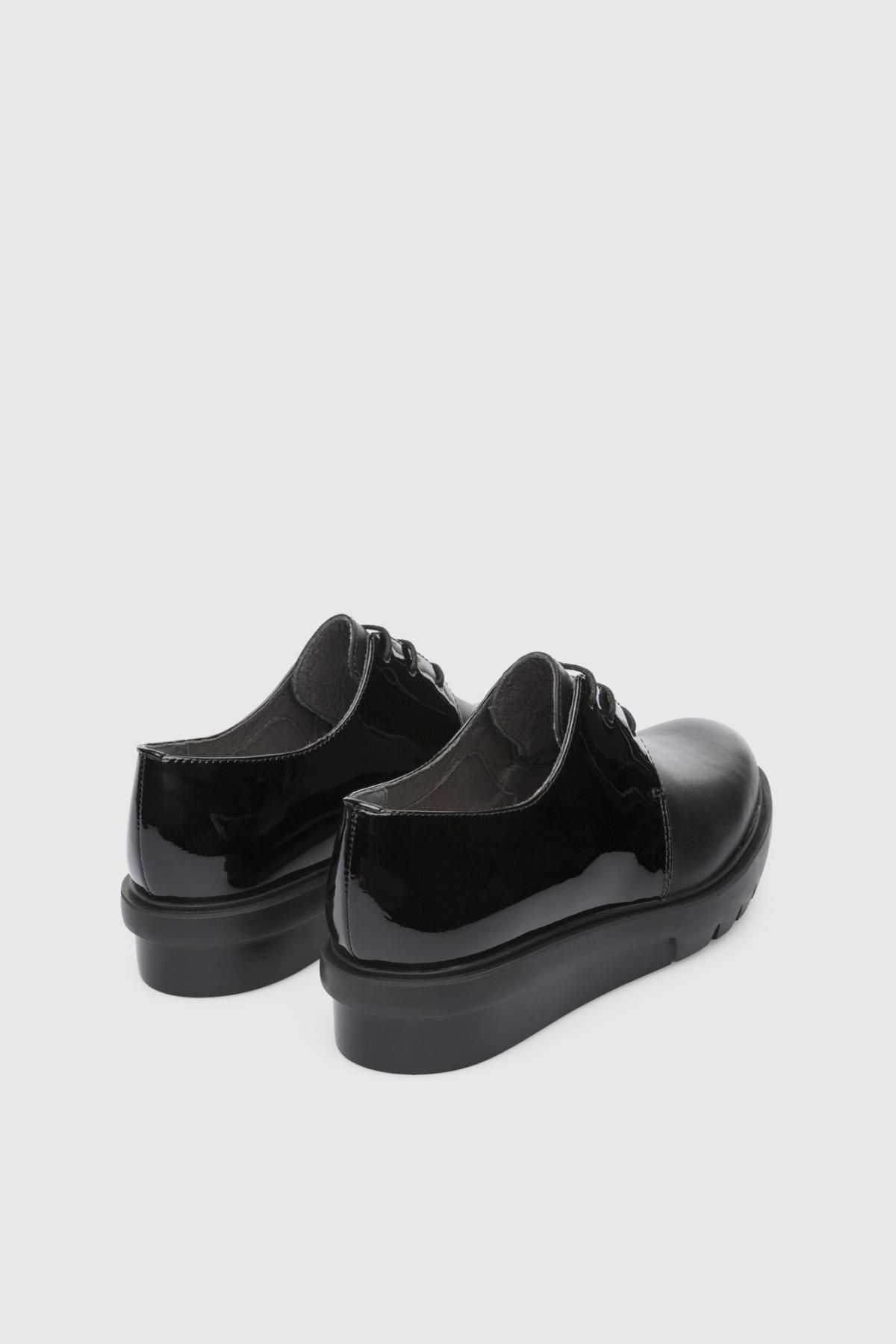 캠퍼 청키솔 블랙 로우힐 슈즈 Marta K200114-014 BLACK - 상세 이미지 3