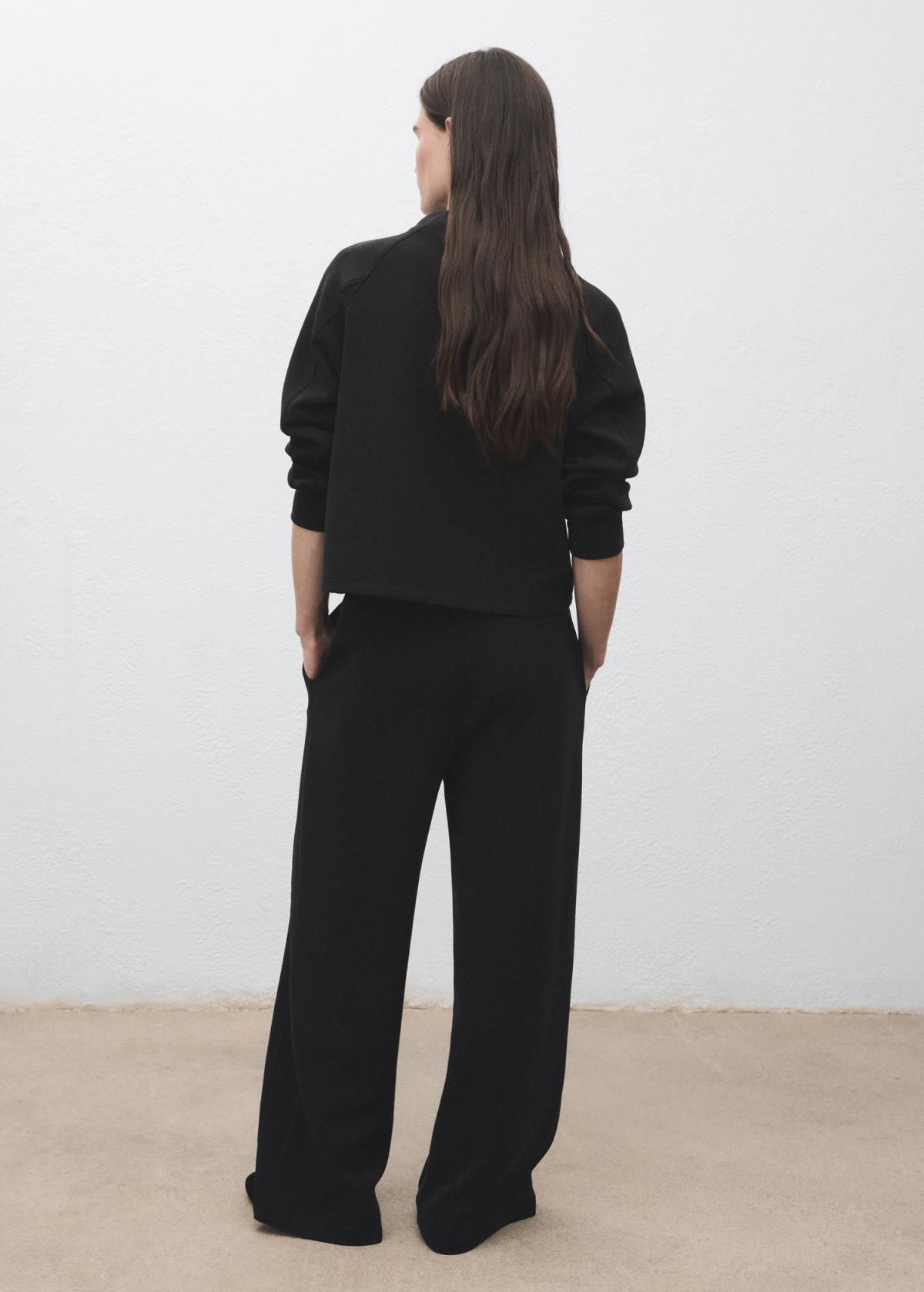 망고 엘라스틱 조거 와이드핏 팬츠 17085812 NEGRO - 상세 이미지 3