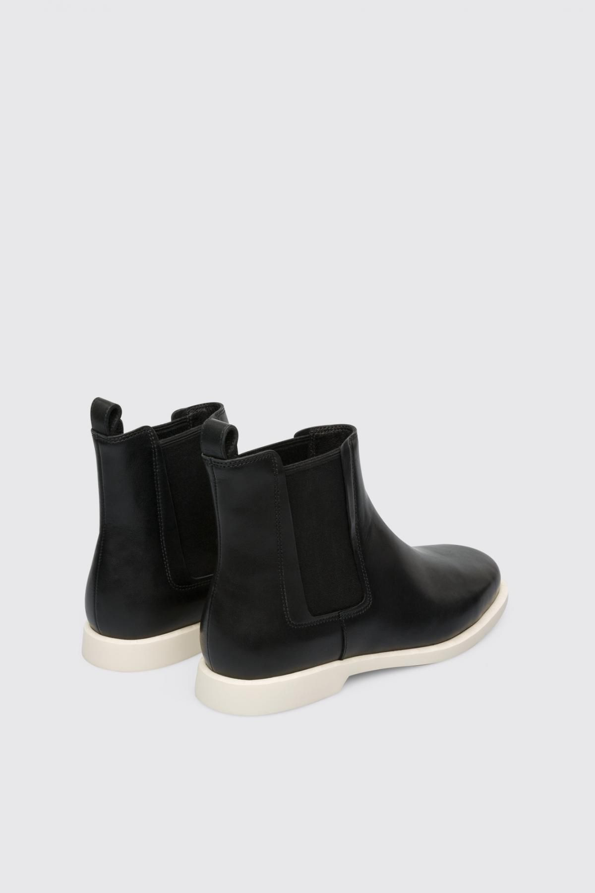 캠퍼 블랙 레더 첼시 앵클부츠 Juddie K400439-002 BLACK - 상세 이미지 3