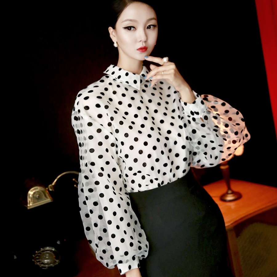 땡땡이 블라우스 레트로 여성 루즈핏 긴팔 시원한 여름 남방 린넨 시어서커 살안타템 지지미 - 상품 이미지