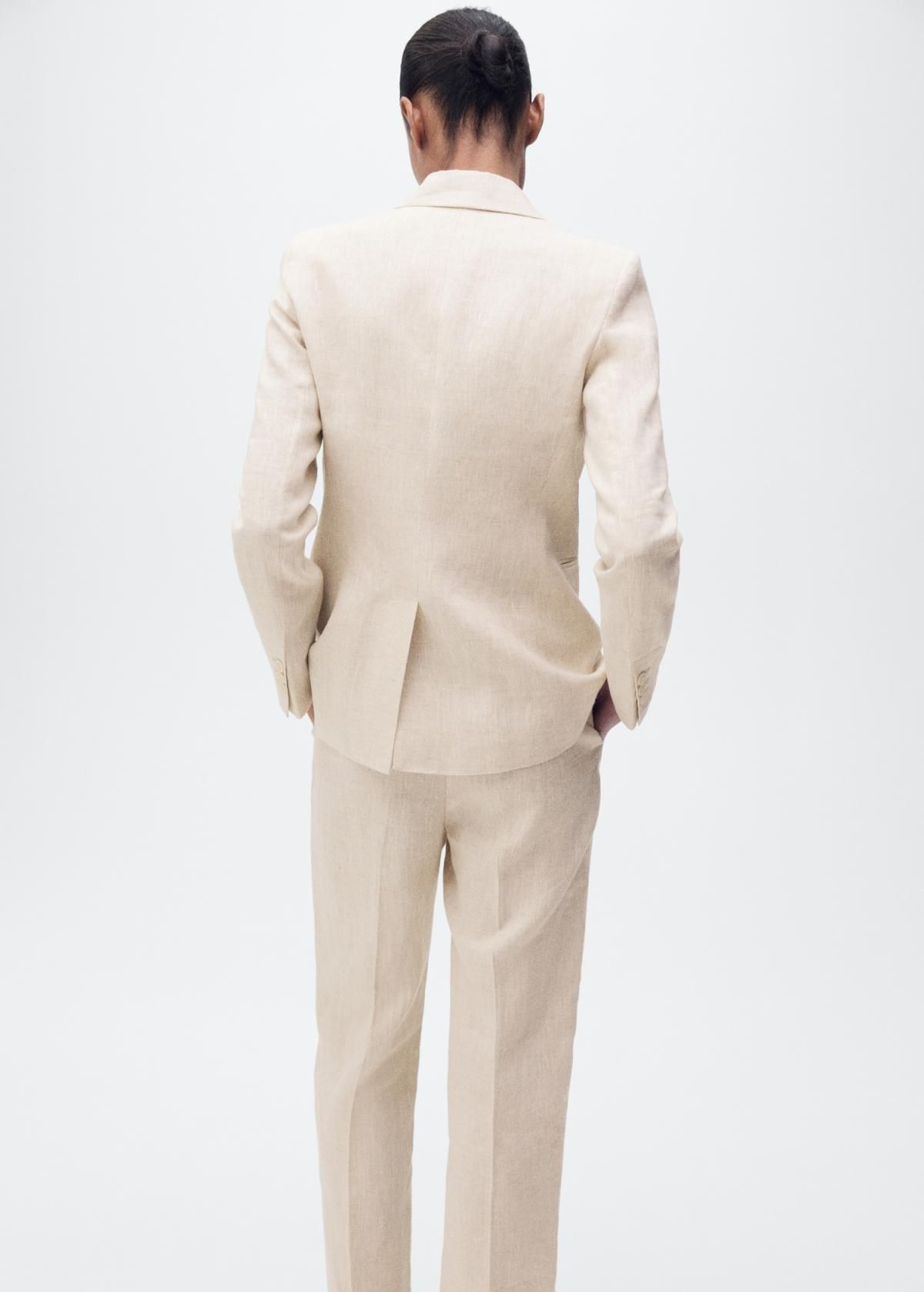 망고 린넨 내추럴핏 아이보리 테일러드 재킷 87077162 GRIS CLARO/PASTEL - 상세 이미지 4