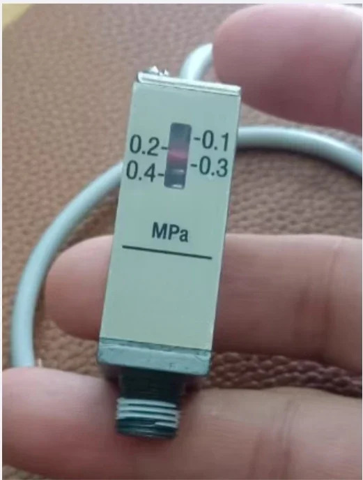 IS1000 압력 스위치 0.4MPa 0.6MPa 오리지널