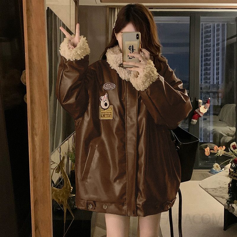 여성 빅사이즈 루즈핏 오버핏 겨울 따뜻한 양털 카라 인조가죽 패딩 숏 점퍼 항공점퍼 캐주얼 아우터 - 상세 이미지 2