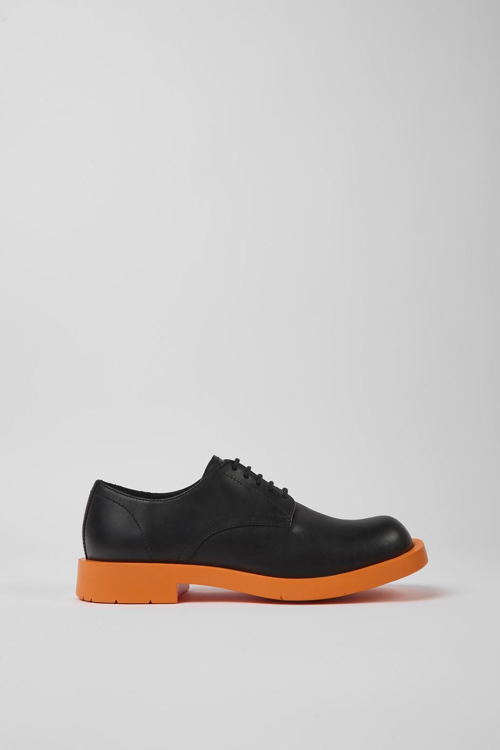 캠퍼 블랙 레더 오렌지솔 슈즈 MIL 1978 K201263-010 BLACK - 메인 이미지
