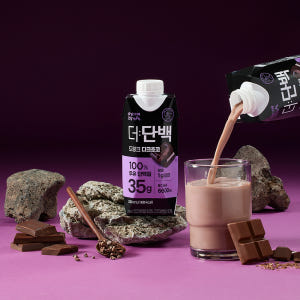 빙그레 더단백 드링크 다크초코 330ml 36팩 단백질음료 맛있게 먹은 솔직 후기 - 상품 이미지 4
