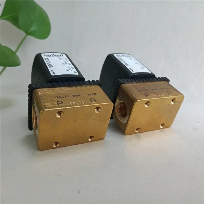 솔레노이드 밸브 burkert 6013 A 4.0 FKM VA D1/4 24V 00125318
