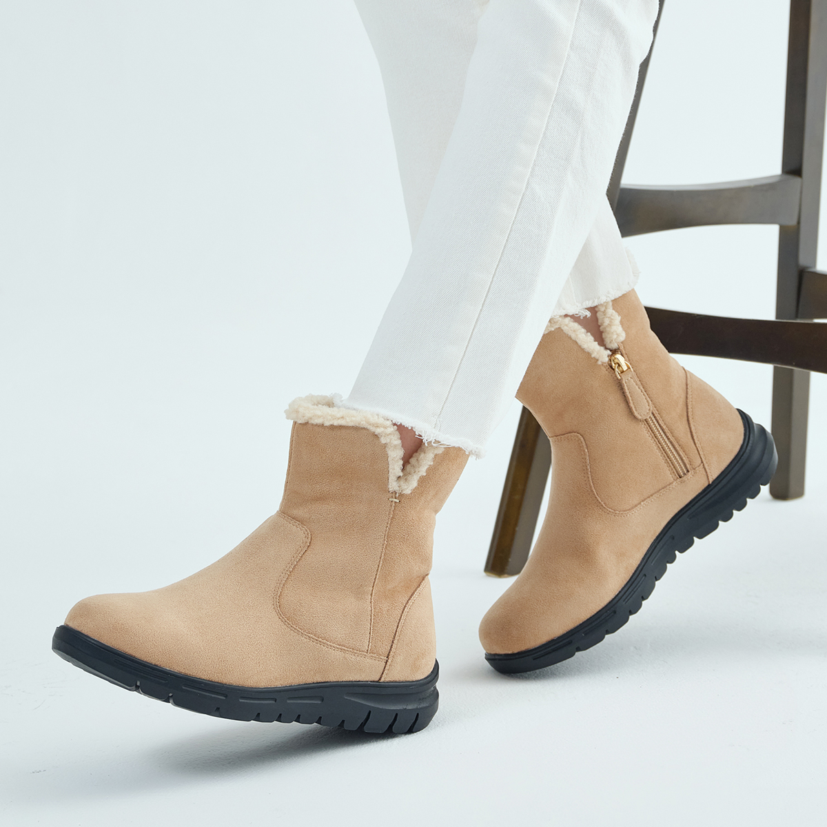 230~255 데이워크 털내피 발편한 아치깔창 여성 앵클 털부츠 도라 베이지 DW30078-BGS - 상세 이미지 2