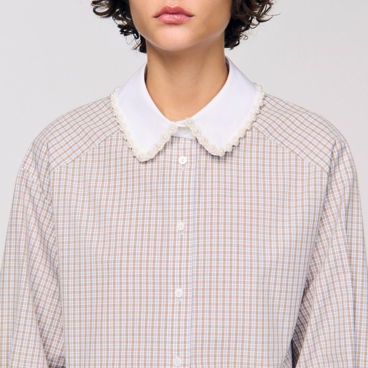 산드로 진주카라 체크 크롭 긴팔 셔츠 SFPCM01528_A455 BEIGE / BLANC - 상세 이미지 4