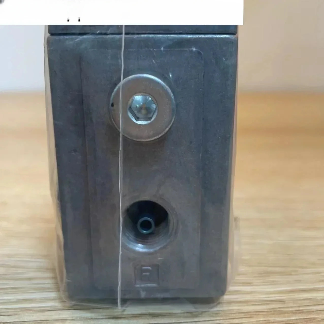 주입 펄스가 진공 발생기 VAK-1/4 6890