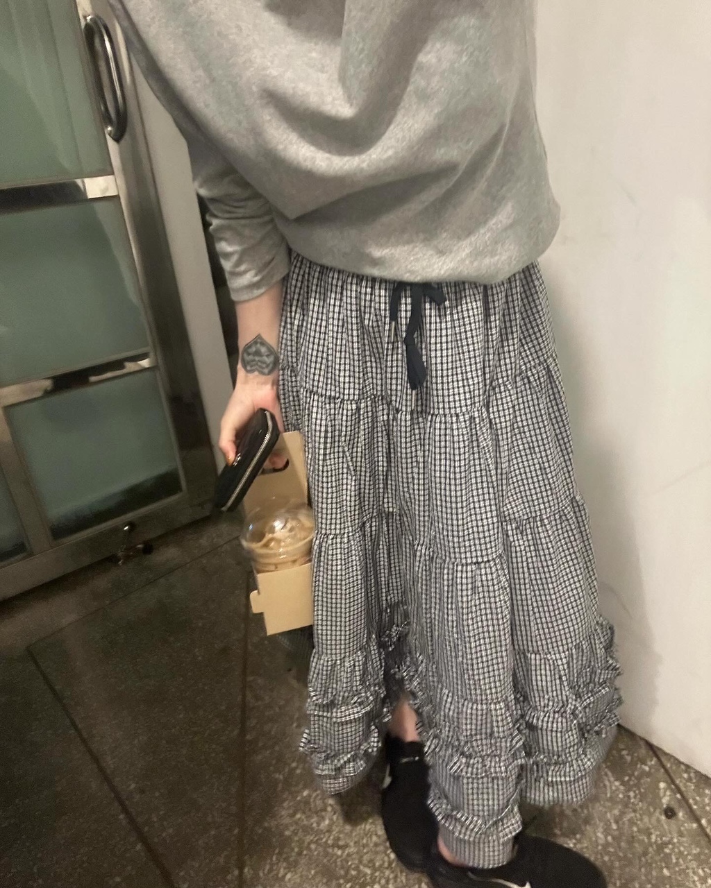 데니 여성 밴딩 프릴 롱 체크 캉캉 스커트