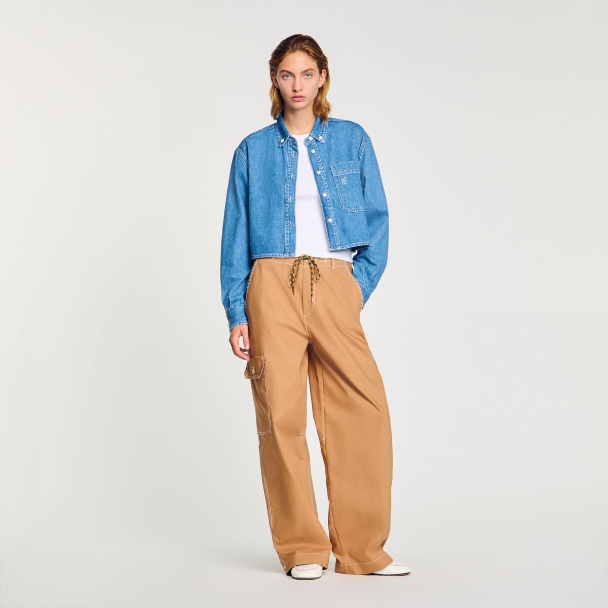 산드로 크롭 오버사이즈 데님 셔츠 SFPCM01254_4785 JEANSBLAU - 상세 이미지 2