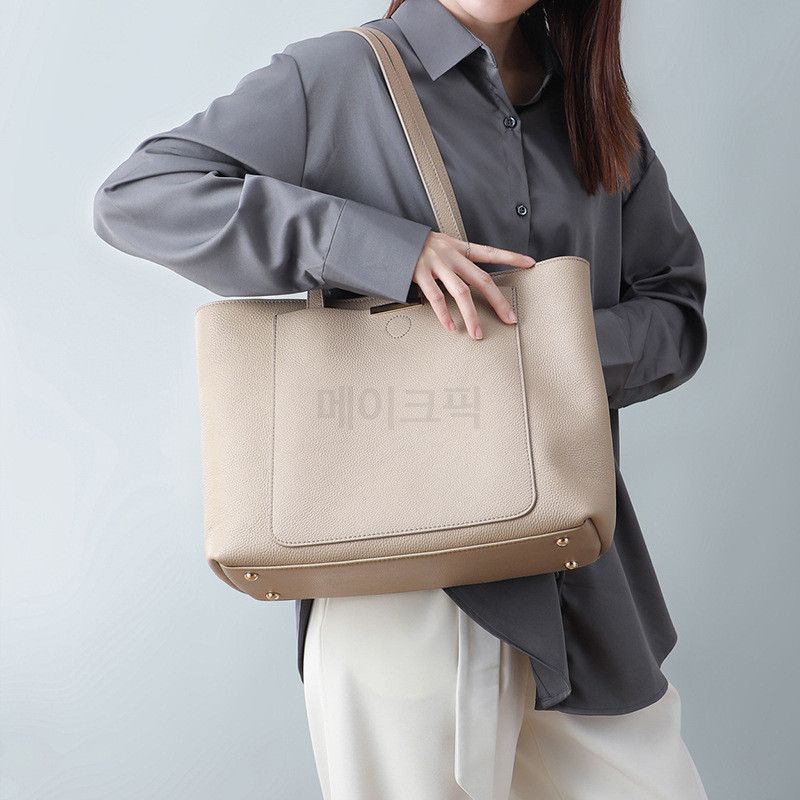 여성 부드러운 천연소가죽 대용량 숄더백 올매치 가벼운 토트백 패션 스타일 데일리 외출용 - 상세 이미지 5