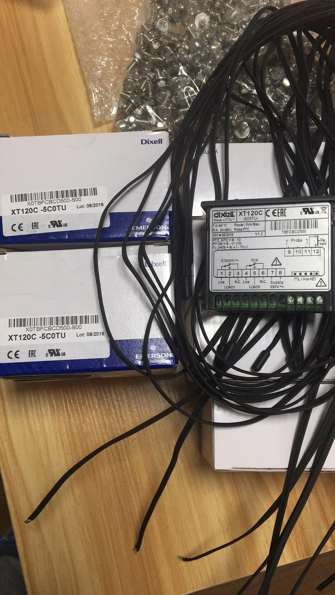 XR60CX-5N0C1XR60CX-5R0C1XR60C-4N1F1 이탈리아 딕셀 온도 조절기