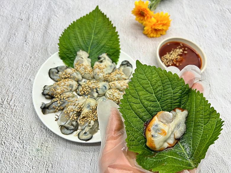 통영 당일바리 생굴 1kg 청정해역 산지직송 신선 생굴 비린내 없는 중굴 - 상세 이미지 2