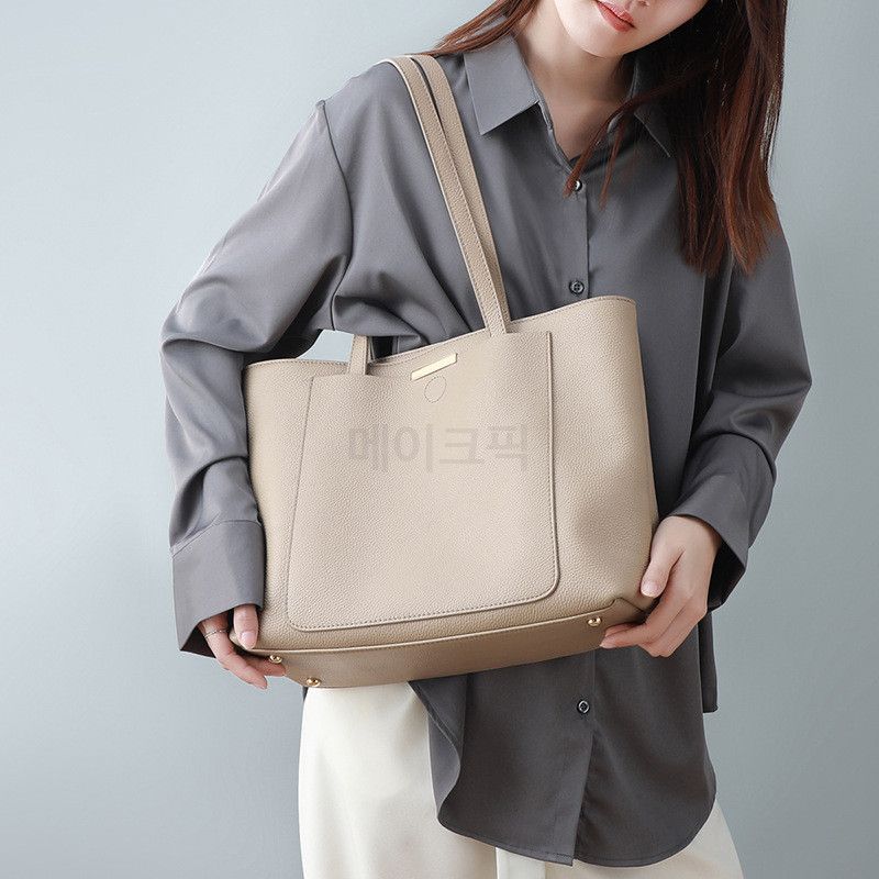 여성 부드러운 천연소가죽 대용량 숄더백 올매치 가벼운 토트백 패션 스타일 데일리 외출용 - 상세 이미지 4