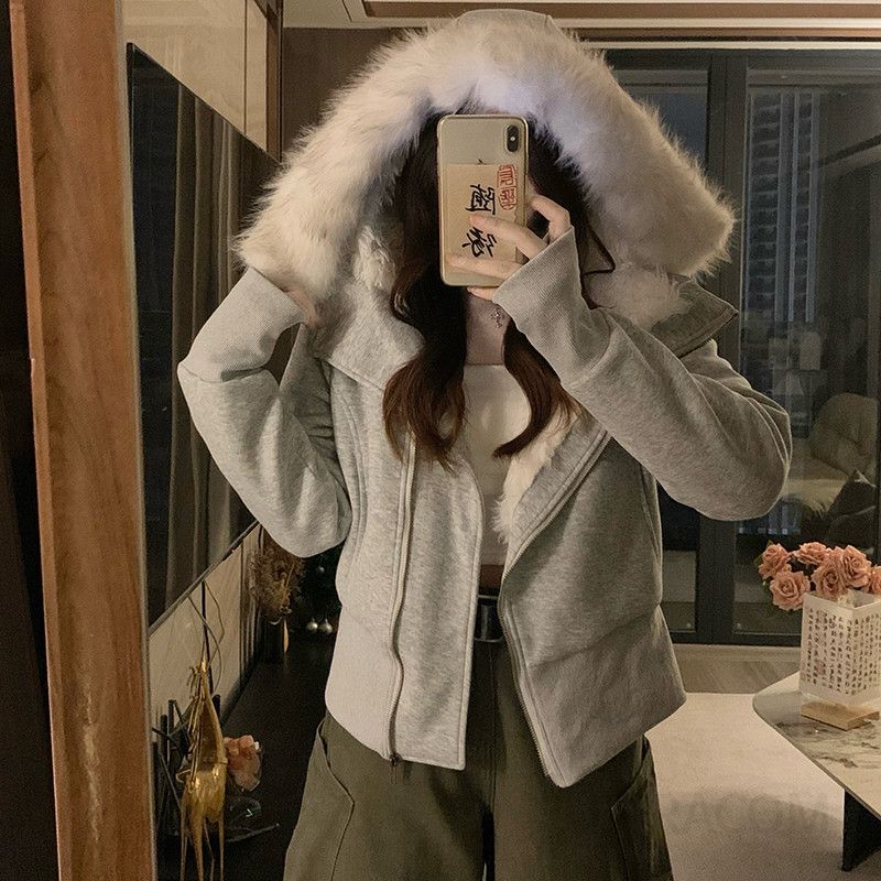 여성 겨울 포근한 기모 안감 풍성한 털 후드 퍼카라 집업 크롭 숏 자켓 점퍼 루즈핏 데일리 아우터 겨울 코디 - 메인 이미지