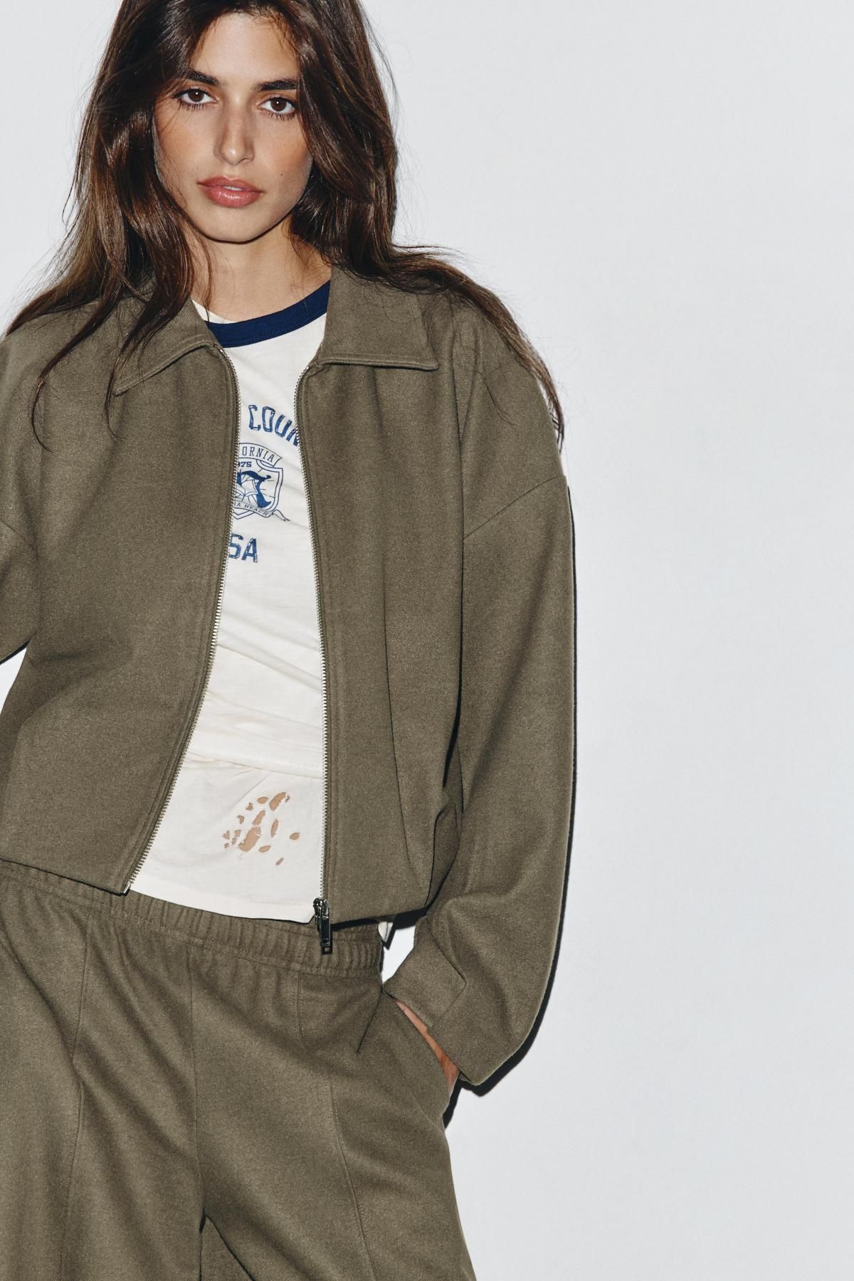 자라 소프트 테크니컬 집업 봄버 재킷 4174/848 KHAKI - 상세 이미지 4