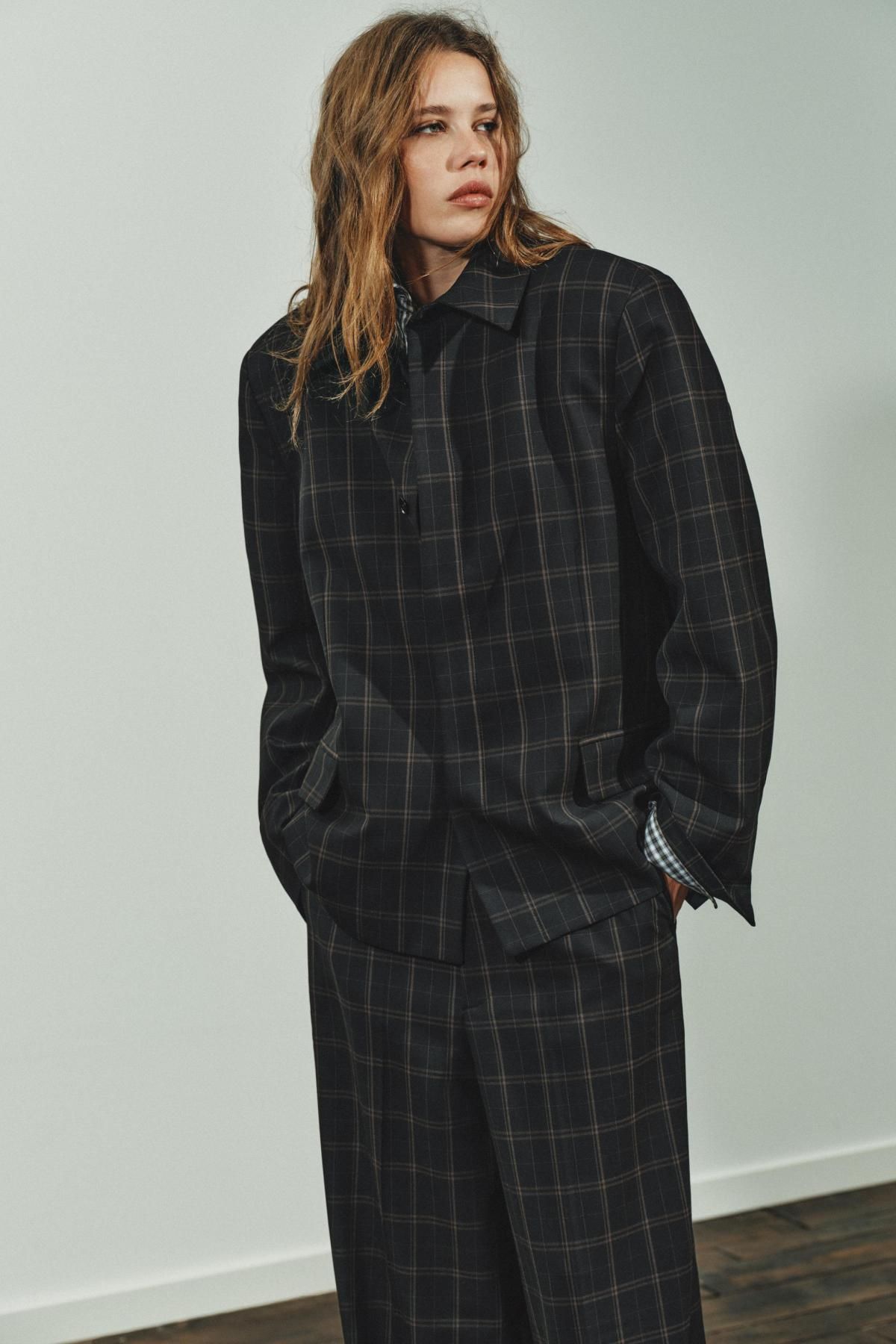 자라 테일러드 체크 숄더패드 재킷 1255/800 BLACK / BROWN - 상세 이미지 4