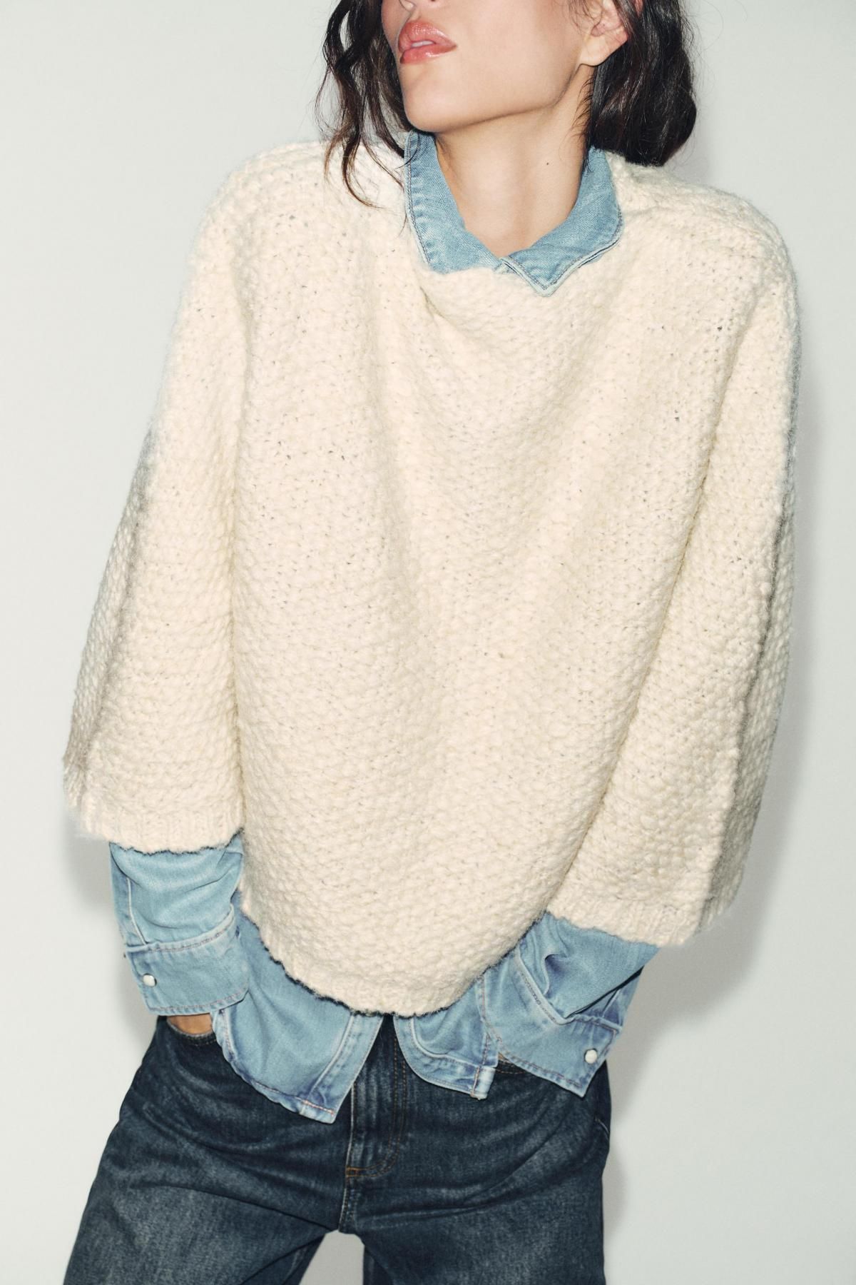 자라 라운드넥 니트 케이프 스웨터 아이보리 2756/139 ECRU - 상세 이미지 4
