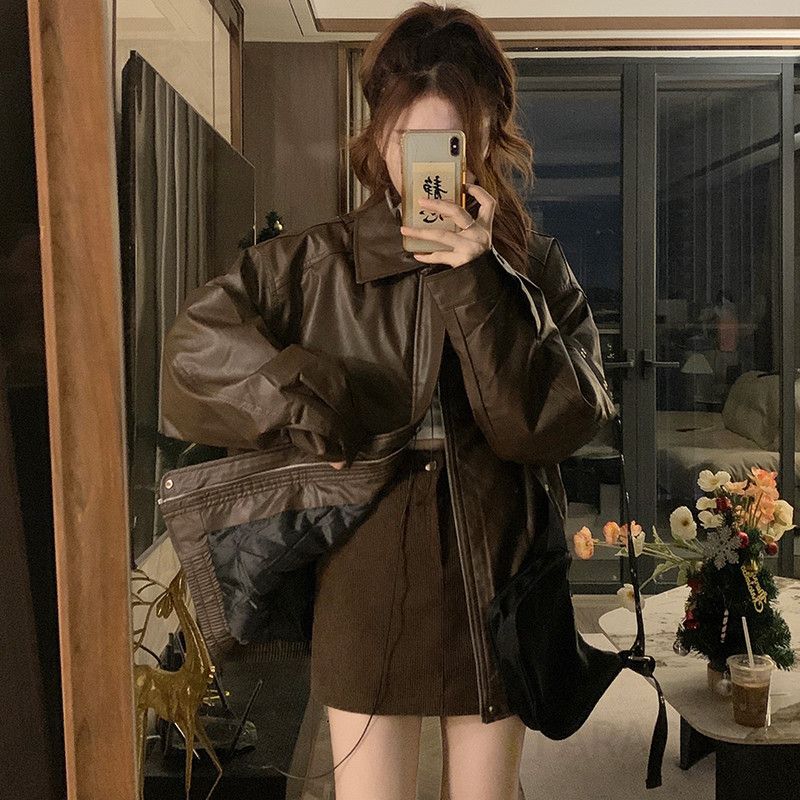 여성 빅사이즈 루즈핏 PU 가죽 자켓 점퍼 오버핏 데일리 캐주얼 패딩 안감 간절기 아우터 봄 가을 겨울 - 메인 이미지