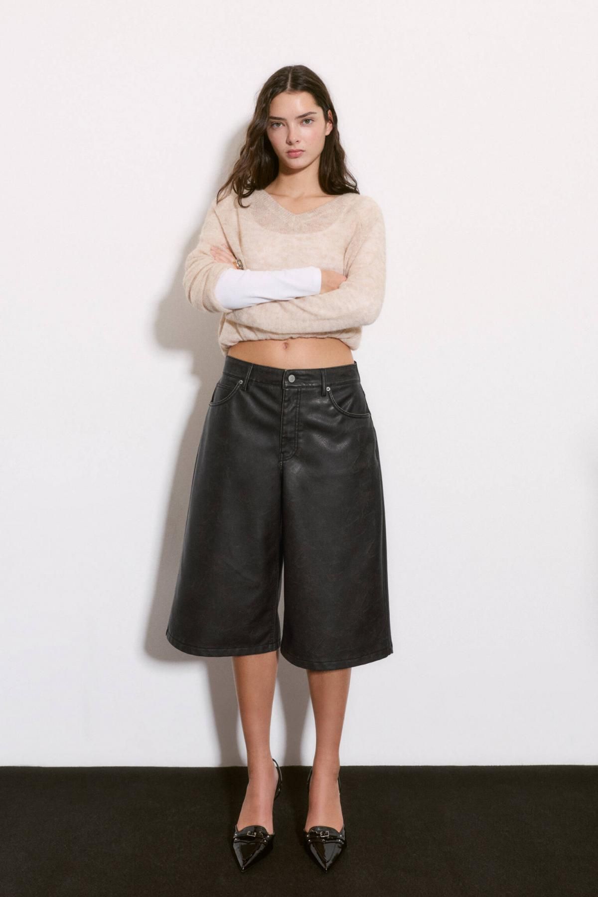 풀앤베어 레더 이펙트 스트레이트 버뮤다 쇼츠 7696/352 BROWN - 상세 이미지 5