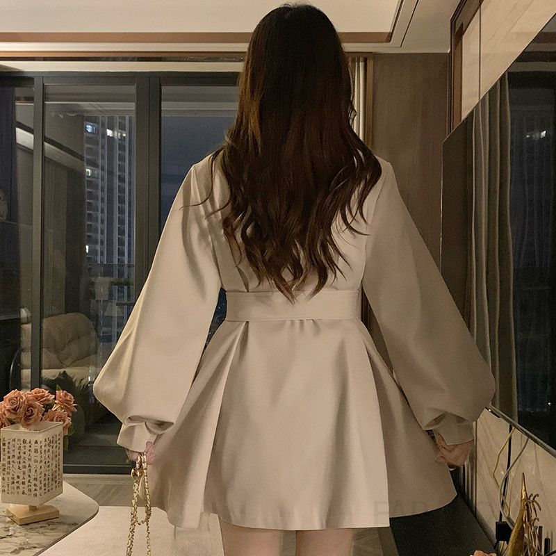 여성 빅사이즈 라운드넥 벌룬소매 허리스트랩 플레어 A라인 미니코트 우아한 하객룩 오피스룩 데이트룩 봄 가을 - 상세 이미지 2