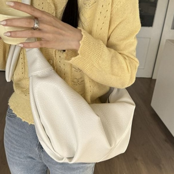 데일리 여성 숄더백 페이크 여성 숄더백 보부상 가벼운 패션 - 상품 이미지