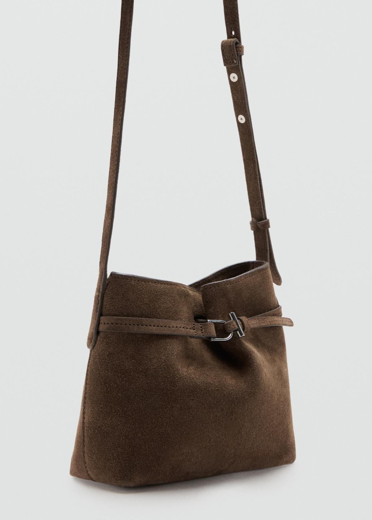 망고 소프트 스웨이드 베이직 버킷백 27031213 MARRON - 상세 이미지 3