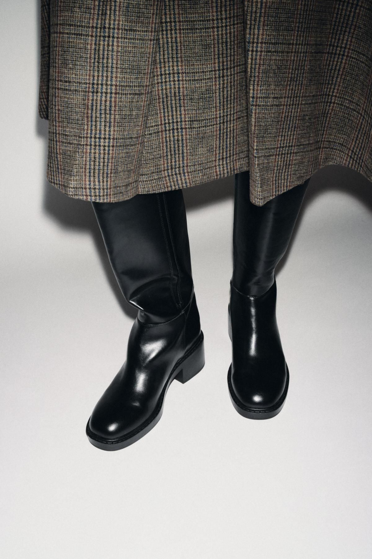 자라 클래식 블랙 블록힐 롱부츠 1027/610 BLACK - 상세 이미지 3