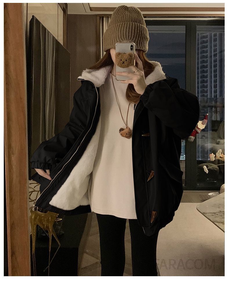 여성 겨울 양털 코튼 파카 오버핏 대형 라펠 뿔 단추 겨울아우터 따뜻한 착용감 겨울하객룩 모던한 디자인 대학 스타일 - 상세 이미지 2
