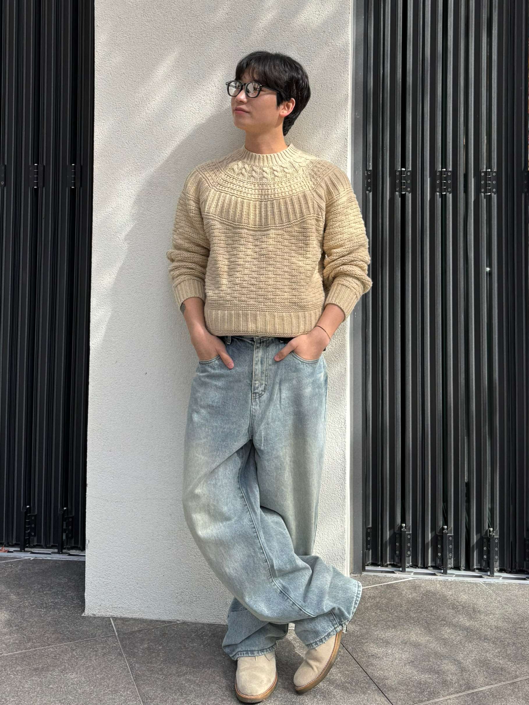 (남녀공용) 프리미엄 라브 오버핏 울 니트 / 겨울 꽈배기 케이블 라운드 스웨터 - 상세 이미지 5