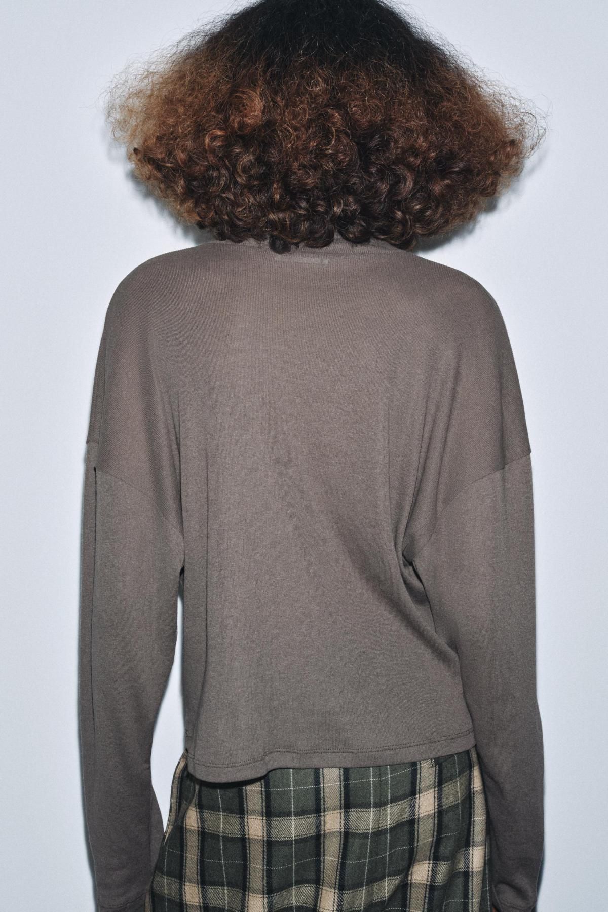 자라 베이직 하이넥 코튼 긴팔 티셔츠 5644/944 KHAKI MARL - 상세 이미지 4