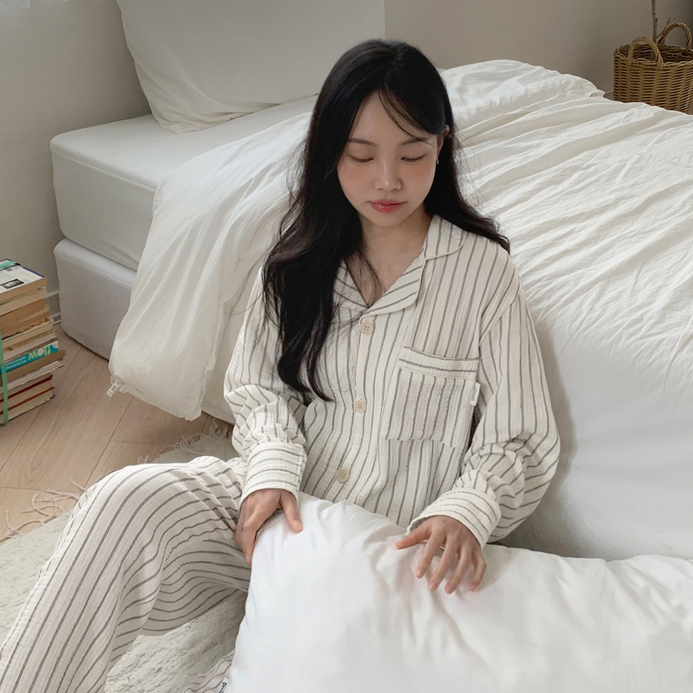 에어리 스트라이프 요루면 긴팔 커플파자마 남녀공용 잠옷세트 1color - 상품 이미지